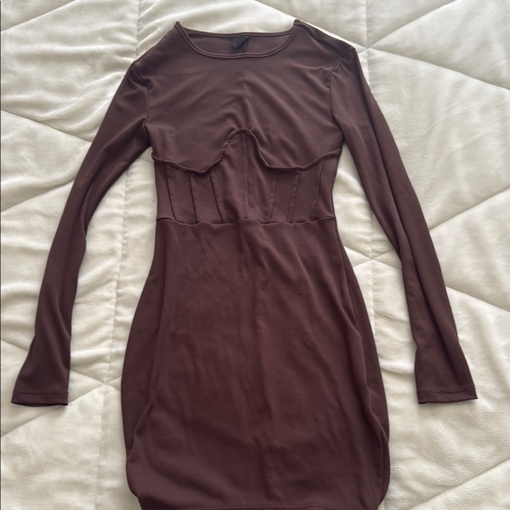 Elegant Brown Long Sleeve Dress